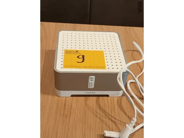 Lot 9 - sonos model connect amp - afbeelding 1 van  3