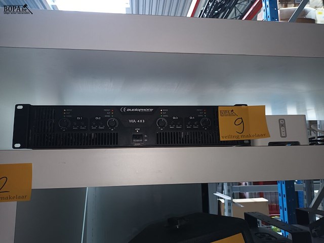 Lot 9 - versterker en sonos - afbeelding 1 van  3