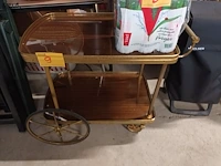 Lot 9 - vintage serveerwagentje - afbeelding 1 van  4