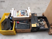 Lot 90 - kantoormateriaal en diversen - afbeelding 1 van  8