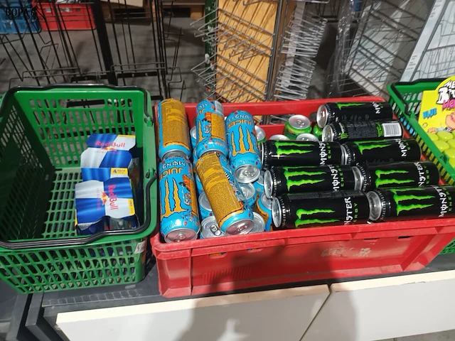 Lot 90 - lot frisdranken en energiedranken - afbeelding 7 van  9