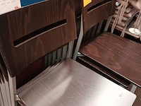 Lot 90 - stapelbare stoelen. 38 stuks - afbeelding 4 van  6