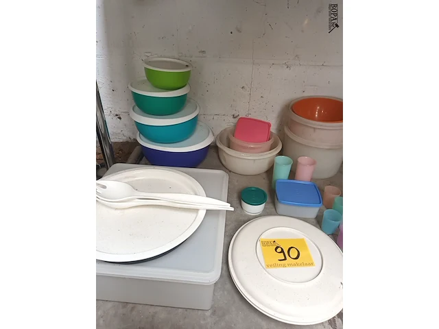 Lot 90 - tupperware. 60 stuks - afbeelding 2 van  5