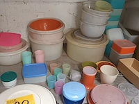Lot 90 - tupperware. 60 stuks - afbeelding 3 van  5