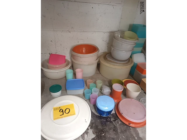 Lot 90 - tupperware. 60 stuks - afbeelding 5 van  5