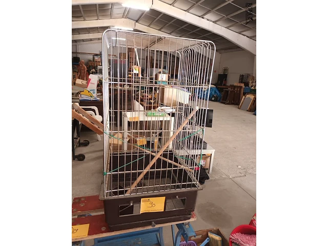 Lot 90 - vogelkooi - afbeelding 1 van  5