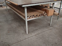 Lot 908 - werktafel - afbeelding 1 van  4