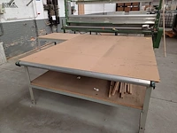 Lot 909 - werktafel - afbeelding 4 van  5