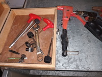 Lot 91 - blindklinktang. 3 stuks - afbeelding 3 van  3