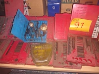 Lot 91 - borensets. 9 stuks - afbeelding 1 van  4