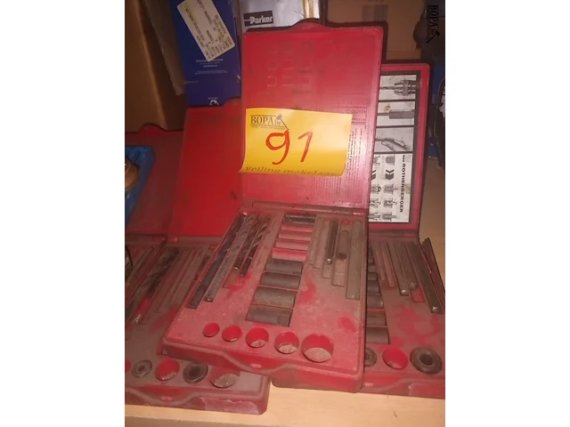 Lot 91 - borensets. 9 stuks - afbeelding 2 van  4