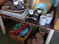 Lot 91 - decoratie materiaal - afbeelding 1 van  8