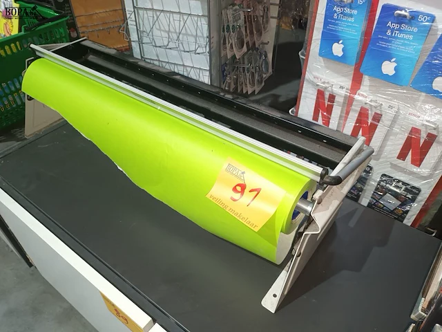 Lot 91 - papierafroller - afbeelding 2 van  2