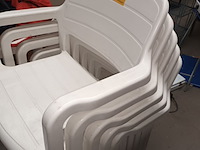 Lot 91 - pvc tuinstoel. 5 stuks - afbeelding 2 van  4