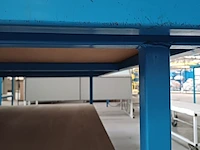 Lot 910 - werktafel - afbeelding 3 van  4