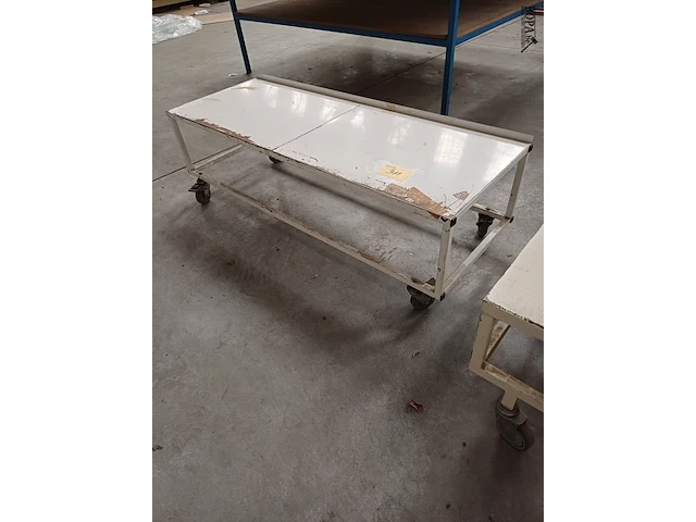 Lot 911 - transportkar - afbeelding 1 van  4