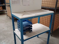 Lot 914 - werktafel - afbeelding 1 van  3