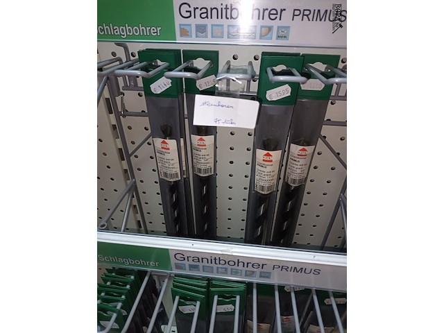 Lot 92 - boren en potsleutels. 185 stuks - afbeelding 4 van  7