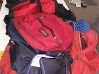 Lot 92 - draagtassen en kinderzitje. 7 stuks - afbeelding 2 van  4