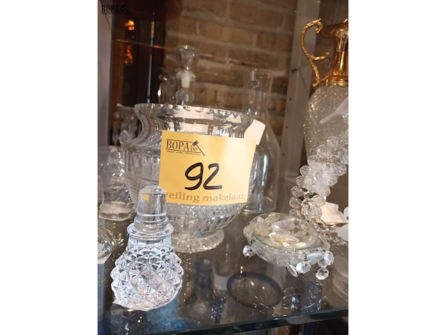 Lot 92 - glaswerk en kristal. 15 stuks - afbeelding 3 van  5