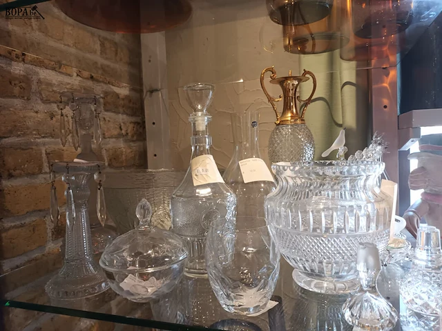 Lot 92 - glaswerk en kristal. 15 stuks - afbeelding 4 van  5