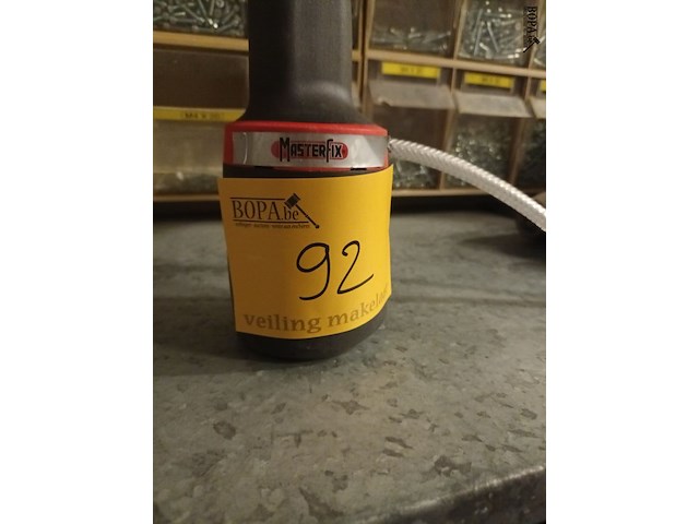 Lot 92 - pneumatische popnageltang masterfix - afbeelding 2 van  3