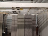 Lot 929 - samples zonnewering en rails - afbeelding 1 van  4