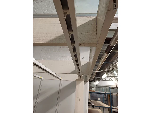 Lot 929 - samples zonnewering en rails - afbeelding 2 van  4