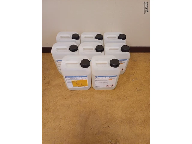 Lot 93 - bidons alcogel 5 liter. 7 stuks - afbeelding 1 van  2