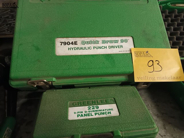 Lot 93 - greenlee ponsgereedschap - afbeelding 3 van  5