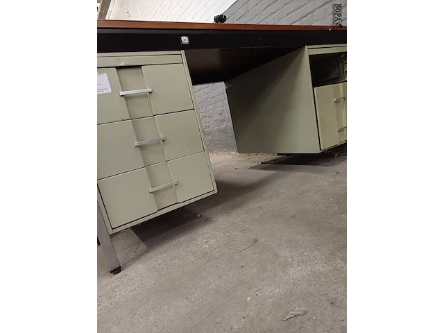Lot 934 - bureau - afbeelding 3 van  3