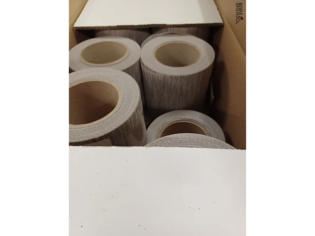 Lot 937 - pallet gordijnstoffen - afbeelding 2 van  3