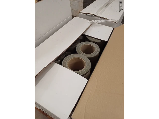 Lot 937 - pallet gordijnstoffen - afbeelding 3 van  3