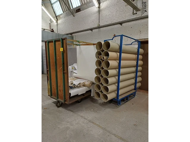 Lot 938 - transportkar. 2 stuks - afbeelding 1 van  5
