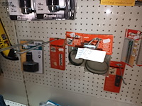 Lot 94 - boren, nietjes, zagen. 50 stuks - afbeelding 5 van  8