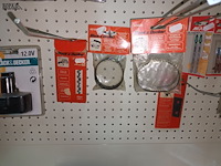 Lot 94 - boren, nietjes, zagen. 50 stuks - afbeelding 6 van  8