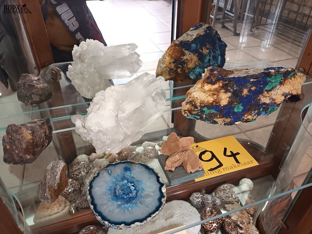 Lot 94 - kristal en mineralen. 6 stuks - afbeelding 1 van  4