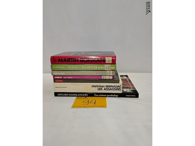 Lot 94 - lot boeken, hitler, 7 stuks - afbeelding 1 van  1