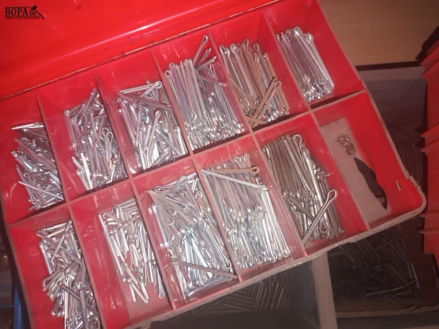 Lot 94 - lot split pins - afbeelding 3 van  4