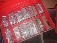 Lot 94 - lot split pins - afbeelding 3 van  4