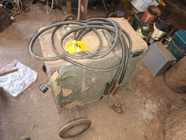 Lot 94 - oude laspost - afbeelding 1 van  3