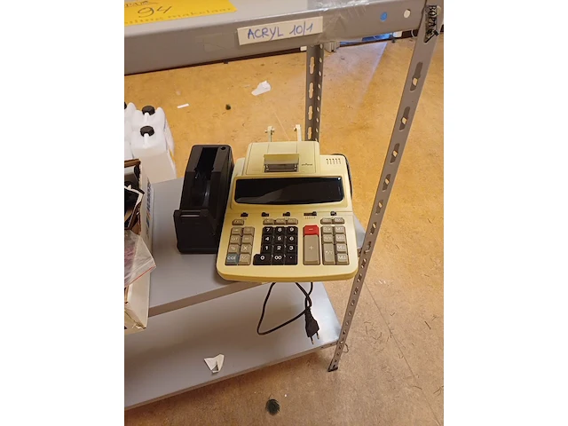 Lot 94 - rek en kantoormateriaal - afbeelding 4 van  5