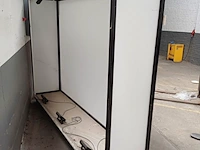 Lot 943 - mobiele lichtbak - afbeelding 1 van  5