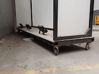 Lot 943 - mobiele lichtbak - afbeelding 5 van  5