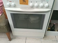 Lot 95 - elektrisch fornuis aeg - afbeelding 1 van  5