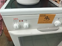 Lot 95 - elektrisch fornuis aeg - afbeelding 2 van  5