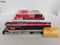 Lot 95 - lot boeken, hitler, ca. 10-tal stuks - afbeelding 1 van  2