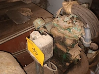 Lot 95 - oude compressor - afbeelding 3 van  3