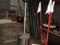 Lot 95 - terrasverwarming paddenstoel - afbeelding 1 van  2