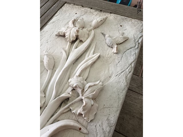 Lot 96 - reliëf in gips - afbeelding 2 van  4